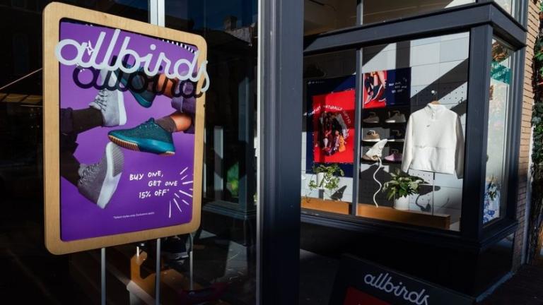 Apuestan grandes marcas de zapatos por comercio al por mayor... ¡otra vez!